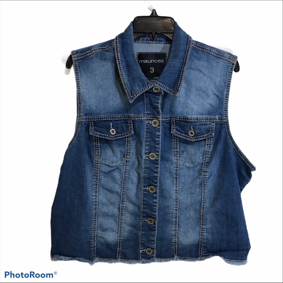 Maurices - Picture 6 of 9